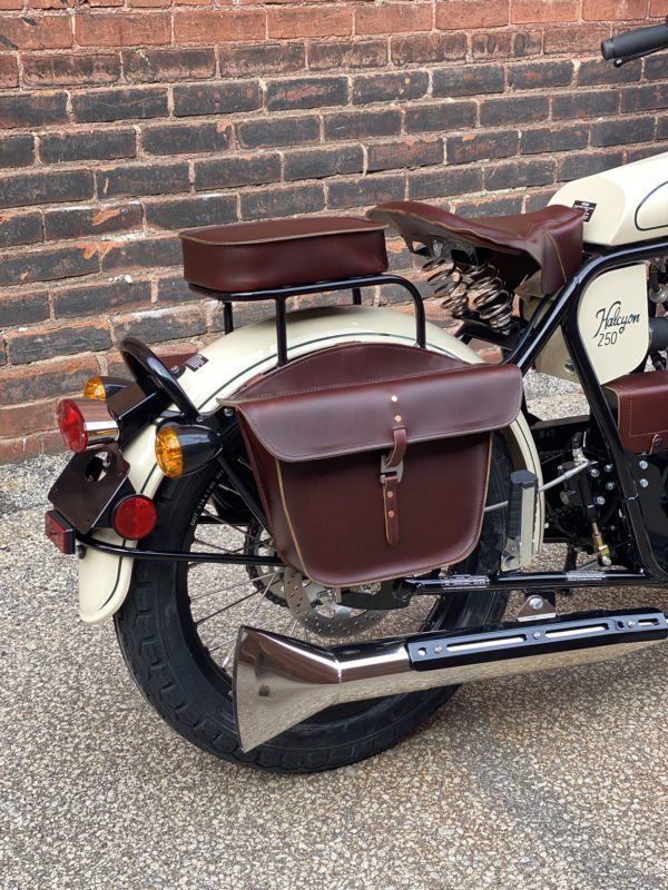 Halcyon 250 #834