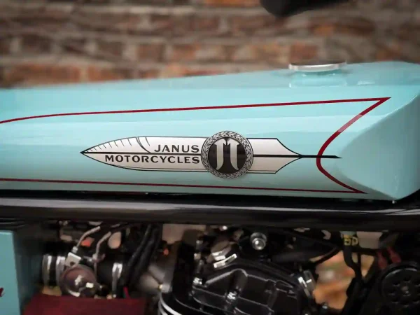 Halcyon 450 #326