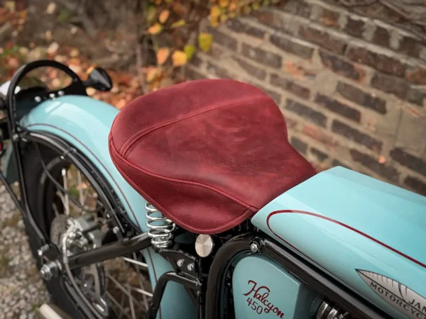 Halcyon 450 #326