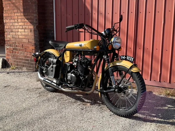 Halcyon 250 #1131
