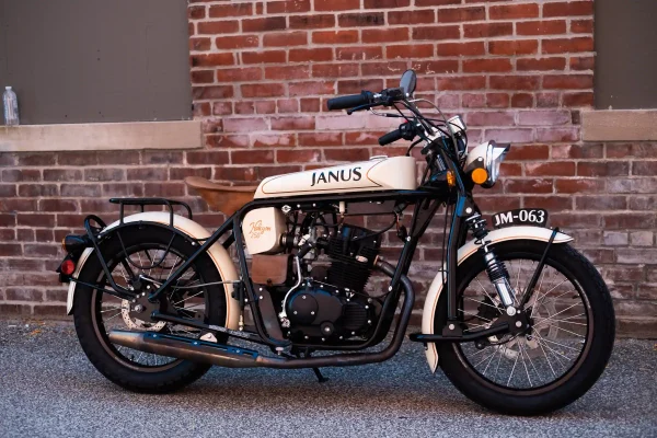 Halcyon 250 #063