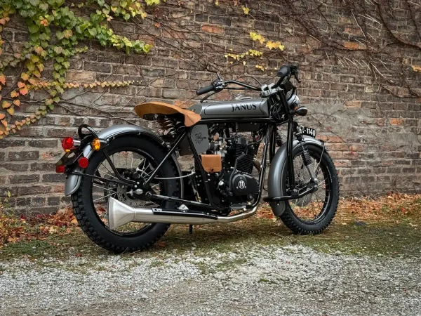 Halcyon 250 #1140