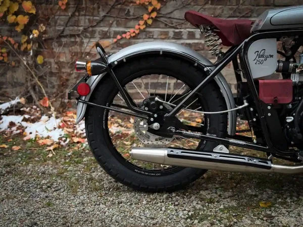 Halcyon 250 #1144