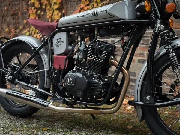 Halcyon 250 #1144