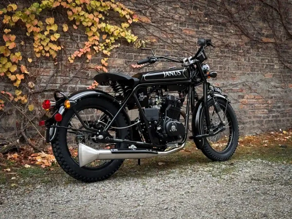 Halcyon 250 #1146