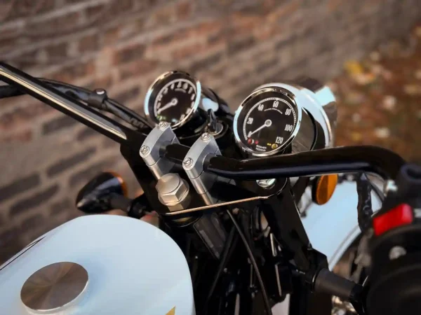 Halcyon 450 #328
