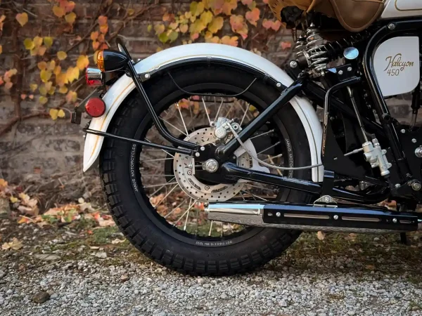 Halcyon 450 #328