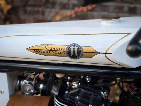 Halcyon 450 #328