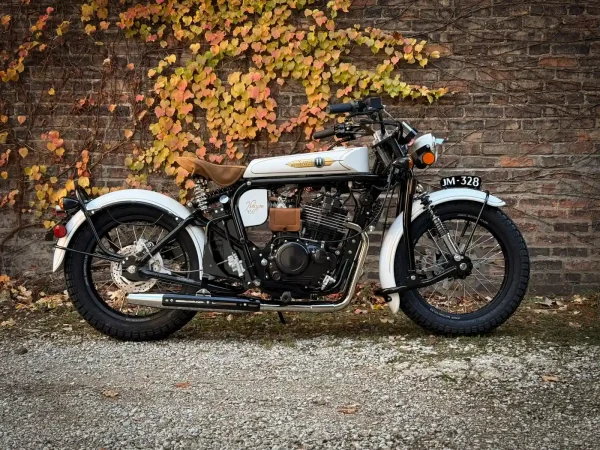 Halcyon 450 #328
