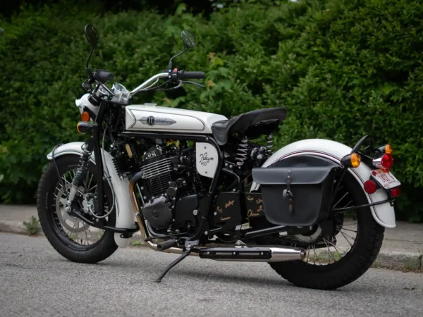 Halcyon 450 #002