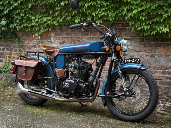 Halcyon 250 #272