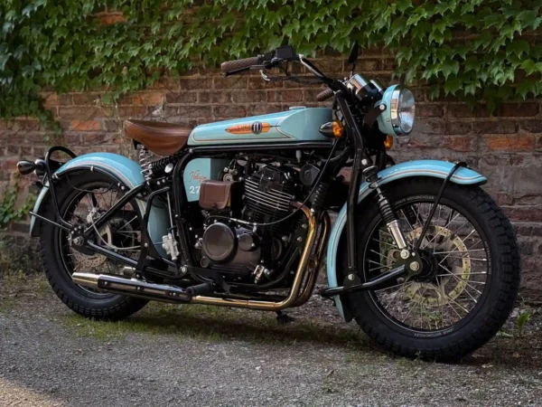 Halcyon 450 #235