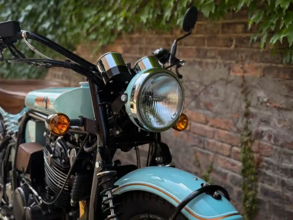 Halcyon 450 #235