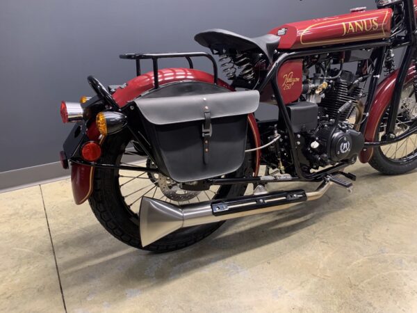 Halcyon 250 #669